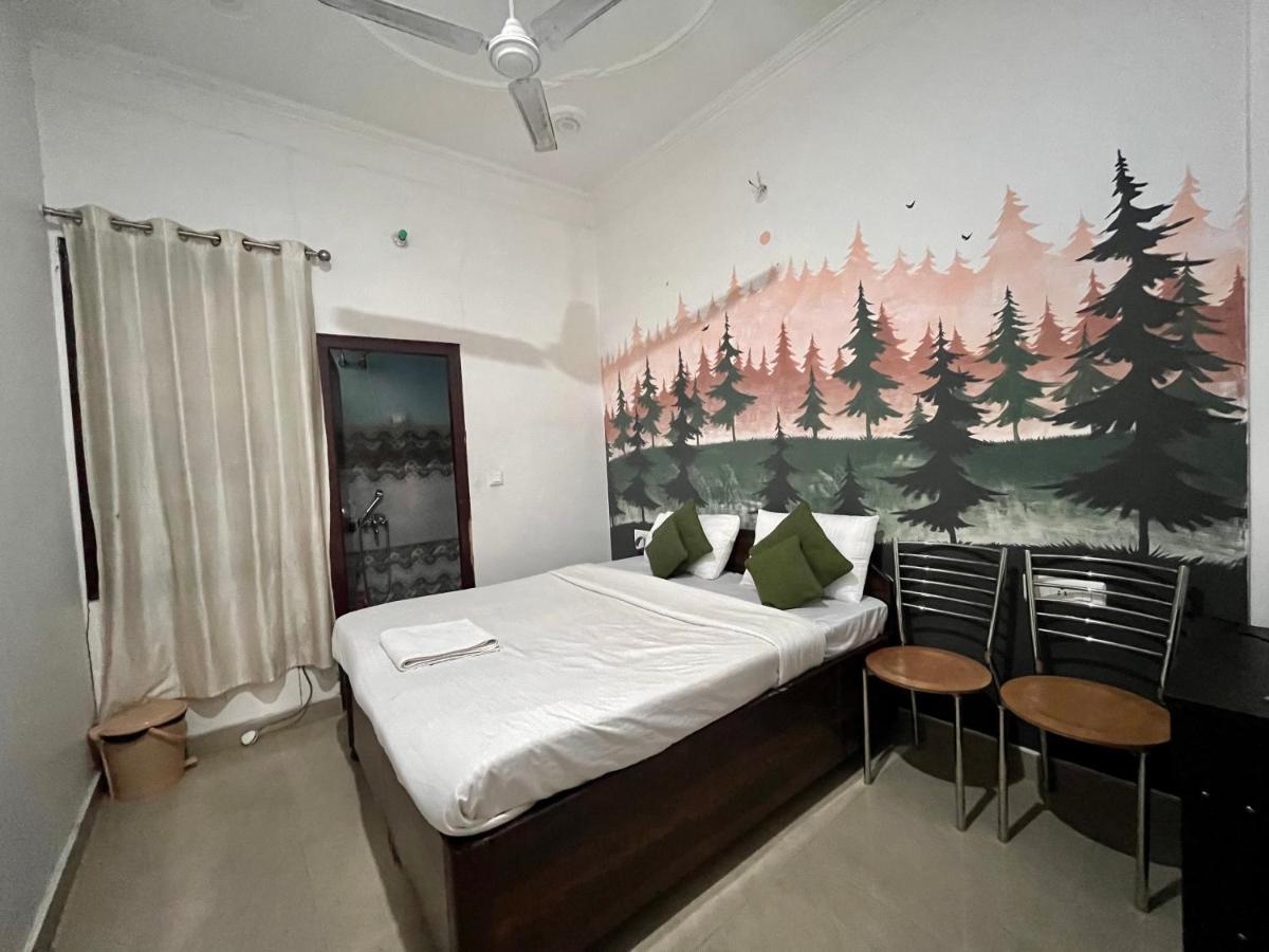 Joey'S Homestay Rishīkesh Exteriör bild